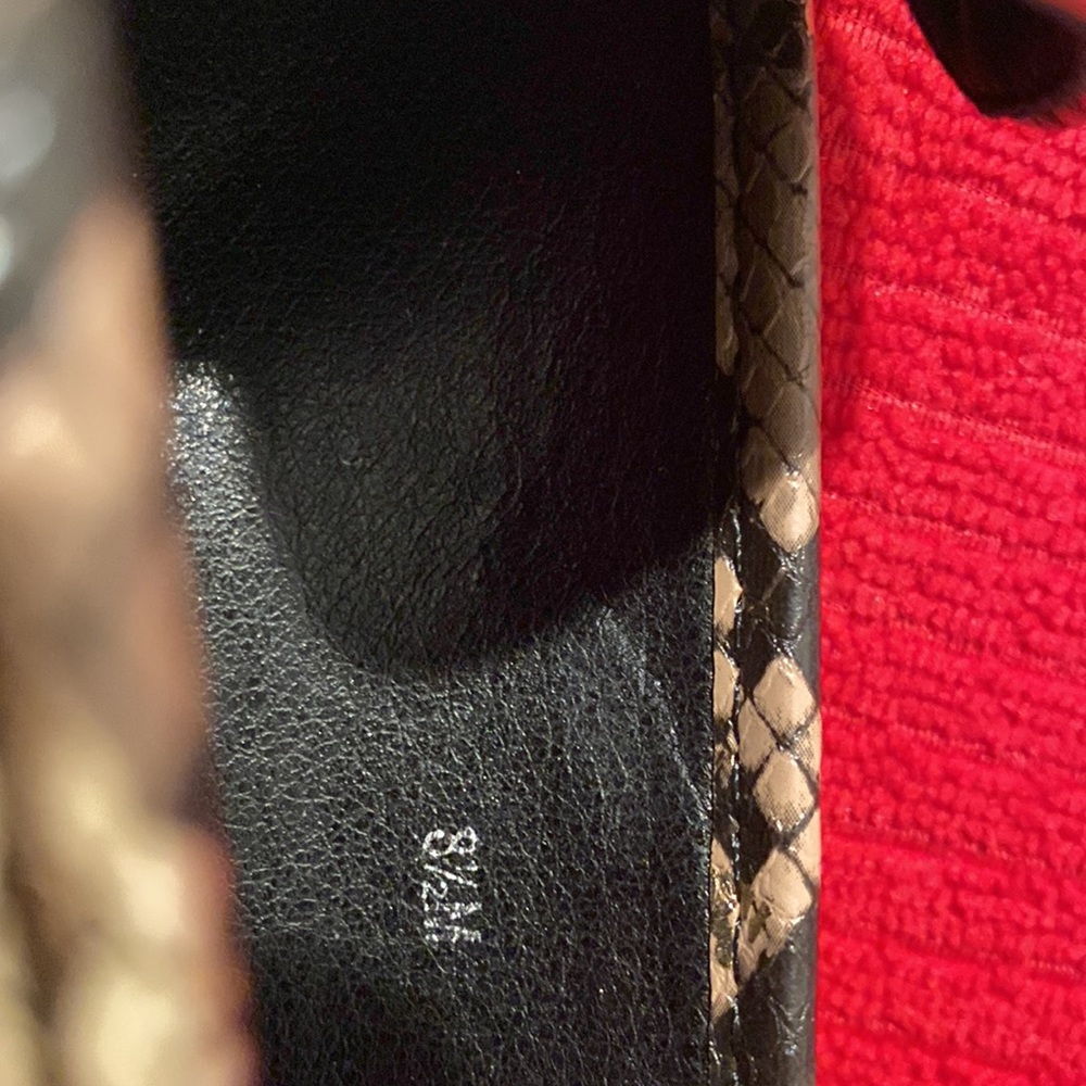 Ashton Shoes - Picture 5 of 6